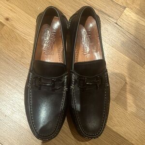 Ferragamo driving shoes size 9D Black. Slightly scuffed.